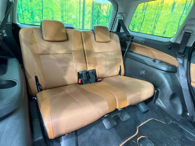 3��ڃV�[�g�͂�������ԗǍD����l�ł��������ƍ����Ē����܂��̂ŁA��l���ł̂��o���������N���N�ł��􂲉Ƒ��ŁA�C�̒m�ꂽ���ԂŁA�h���C�u�ɍs���̂��y���݂ł��ˁ�