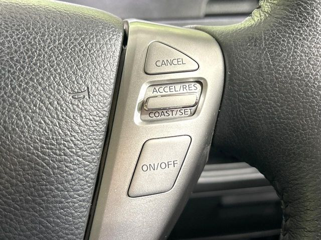 �y�N���[�Y�R���g���[���z�������H�����N���N���s�B�A�N�Z���𗣂��Ă���葬�x�ő��s���ł��A�������^�]���̕��S���y��!�����E�������ȒP�ȃX�C�b�`����Œ����ł��܂��B