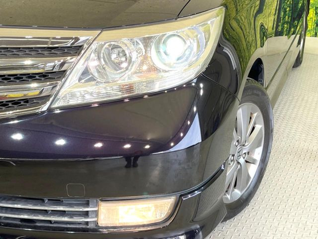 �yHID�w�b�h���C�g�z���ɖ��邭�O�����Ƃ炵�Ă����̂ŁA���V����Ԃ̑��s�������E�ǍD�ň��S���Ă���肢�������܂��B