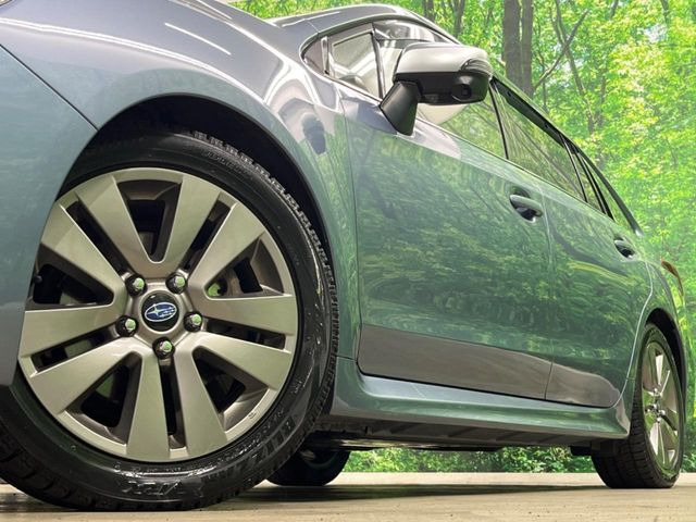 �y����17�C���`�A���~�z�C�[���z�O�ςɃ}�b�`���������A���~�z�C�[���𑕒����Ă���܂��B�e��ЊO�A���~�z�C�[����A�X�^�b�h���X�^�C�����戵�����Ă���܂��B���񂲑��k����������