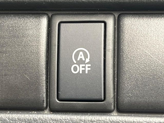 �y�A�C�h�����O�X�g�b�v�z�ԐM����a�؂Œ�Ԃ����ۂɃG���W�����~���A���ʂȔR���̏����}���܂��B�R��������ی�ɂȂ���@�\��G���W���̓u���[�L�𗣂��΍Ďn�����܂��B