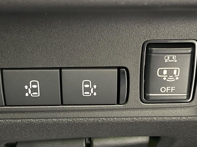 �y�����p���[�X���C�h�h�A�z�X�}�[�g�L�[��^�]�Ȃ̃X�C�b�`�Ō�ȗ����X���C�h�h�A�̊J���\���d��������͂����ăh�A���J����K�v�������A�����Ȃ��q�l�ł��ȒP�ɊJ���߂ł����K�ł���