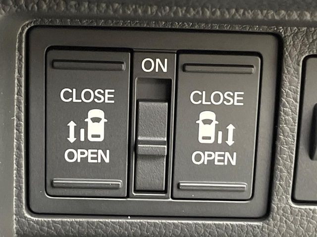 �y�����p���[�X���C�h�h�A�z�X�}�[�g�L�[��^�]�Ȃ̃X�C�b�`�Ō�ȗ����X���C�h�h�A�̊J���\���d��������͂����ăh�A���J����K�v�������A�����Ȃ��q�l�ł��ȒP�ɊJ���߂ł����K�ł���