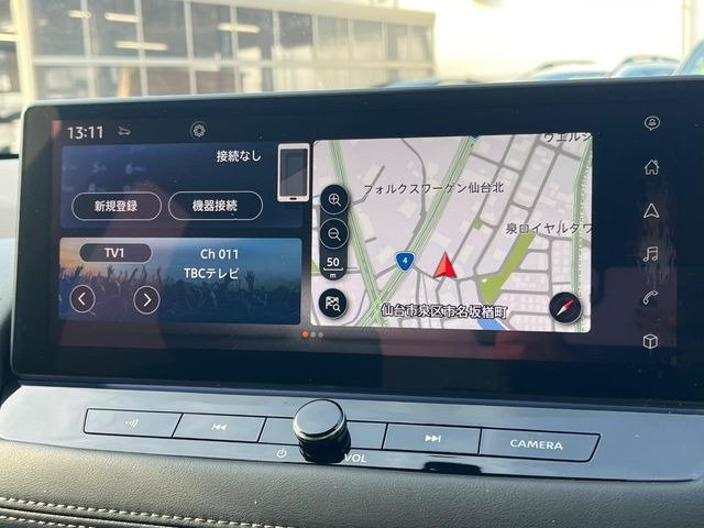 �y����12.3�C���`�i�r�z�l�C�̏����i�r�𑕔����Ă���܂��B�i�r�̎g���₷���͂������A�I�[�f�B�I�@�\���[��!�L�����v�◷�s�͂������A�ʋ΂┃�����ȂǕ��i�̃h���C�u���y�����Ȃ�͂���