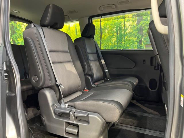 ���ڒ����̓E�H�[�N�X���[�ƂȂ��Ă���܂��B���ڂƎO��ڂ̈ړ�����~�肪�Ƃ��Ă��y�ɂȂ�̂ŁA���~��̍ۂ��X�g���X�������邱�Ƃ͂���܂����