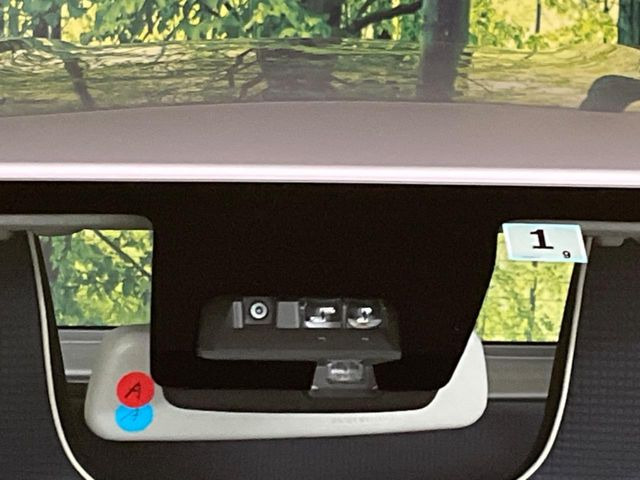 �y�X�Y�L �Z�[�t�e�B�T�|�[�g�z���s���ɑO���̎ԗ�����F�����A�Փ˂������Ȏ��͌x��ƃu���[�L�ŏՓˉ���Ɣ�Q�y�����A�V�X�g�B�����S�Ƀh���C�u�����y���݂��������܂��B