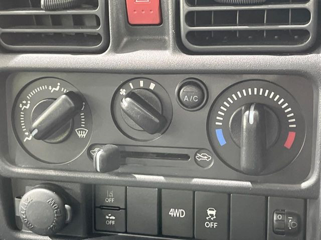 �����~�������Ă��S�Ȃɉ��K�ȋ󒲂�͂��Ă����A�_�C�������G�A�R���𑕔���