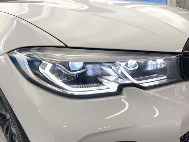 ��LED�w�b�h���C�g:��ԑ��s�����ǍD�Ȏ��E���m�ۂ����S���ĉ^�]�ł��鍂�P�xLED�w�b�h���C�g�𑕔�!�_�����x�������A����d�͂��}�����Ă��܂��B