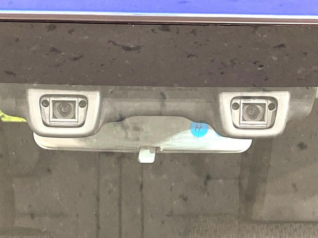 �y�f���A���u���[�L�T�|�[�g�z���s���ɑO���̎ԗ�����F�����A�Փ˂������Ȏ��͌x��ƃu���[�L�ŏՓˉ���Ɣ�Q�y�����A�V�X�g�B�����S�Ƀh���C�u�����y���݂��������܂��B