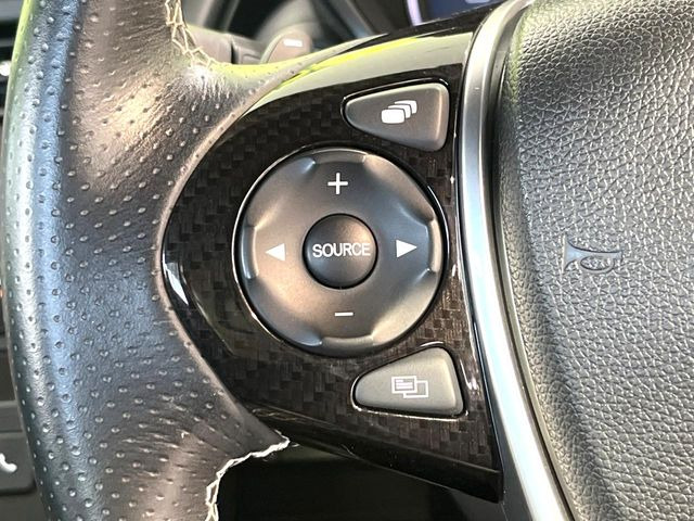 �y�X�e�A�����O�X�C�b�`�z�^�]���A�O������ڐ������炷���ƂȂ��A�I�[�f�B�I���̑��삪�\�ȕ֗��@�\!���S&���K�ȃh���C�u�����o���Ă���܂���