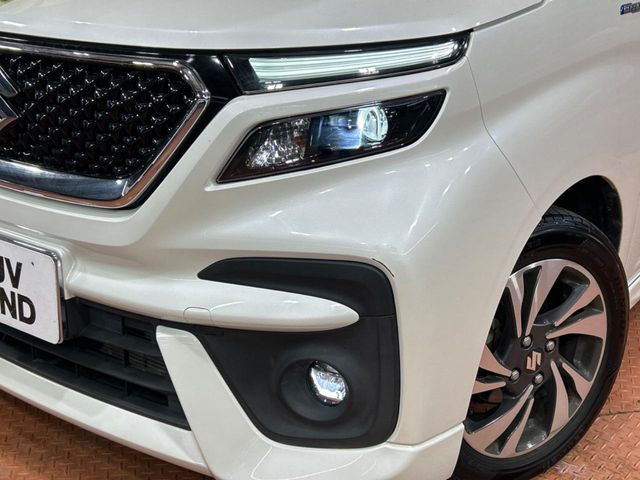 �yLED�w�b�h���C�g�z���V����ԑ��s�����ǍD�Ȏ��E���m�ۂ����S���ĉ^�]�ł��鍂�P�xLED�w�b�h���C�g�𑕔�!�_�����x�������A����d�͂��}�����Ă��܂��B