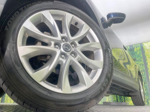 �y�����A���~�z�C�[���z�O�ςɃ}�b�`���������A���~�z�C�[���𑕒����Ă���܂��B�e��ЊO�A���~�z�C�[����A�X�^�b�h���X�^�C�����戵�����Ă���܂��B���񂲑��k����������