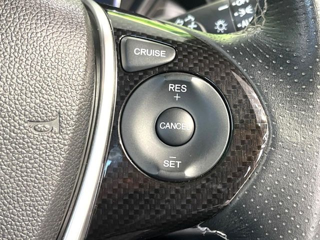 �y�N���[�Y�R���g���[���z�������H�����N���N���s�B�A�N�Z���𗣂��Ă���葬�x�ő��s���ł��A�������^�]���̕��S���y��!�����E�������ȒP�ȃX�C�b�`����Œ����ł��܂��B