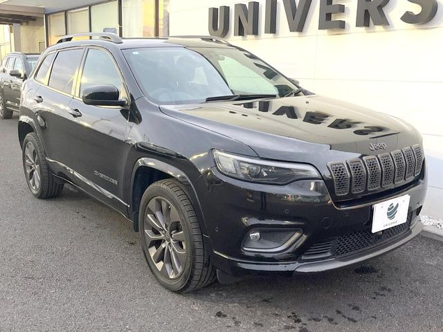 �������t�т̕ۏ؂̑��A���S�̍Œ�3�N�E���s�������ۏ�(�L��)�����p�ӁB�A���Ԃ����S���Ă��y���݂���������l�A�ۏؓ��e���[���͂������A�����_��&�I�C�������⃍�[�h�T�[�r�X���t�т��Ă���܂��B