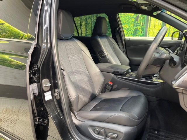 �y�n�[�t���U�[�V�[�g�z�������ƍ���S�n�𗼗������l�C�̃V�[�g���w�ʁE���ʂ̃t�@�u���b�N�f�ނ́A�ʋC���̗ǂ��⊊��ɂ����ɗD��Ă��܂��B�C���╞���ɍ��E���ꂸ���K�ɂ���肢�������܂��B