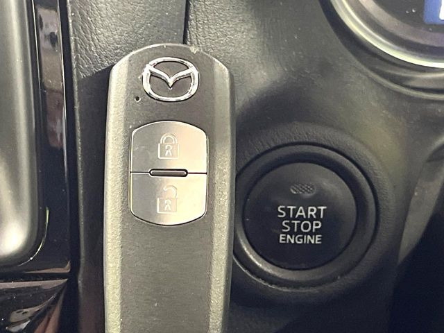 �y�A�h�o���X�g�L�[�z�J�o����|�P�b�g�ɓ��ꂽ�܂܂ł��h�A�̎{���E�������\�ȃX�}�[�g�L�[�𑕔��B�G���W���̃I���E�I�t�����J�M�����o���K�v����������Ƃ��Ă��֗��ł���