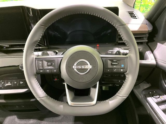 �y�����v�����X�e�A�����O�z�㎿�Ȋv���g�p���邱�ƂŁA��ɂ����������݂ƂĂ��^�]���₷���n���h���ł���