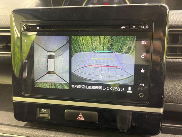 �y�p�m���~�b�N�r���[���j�^�[�z��p�̃J�����ɂ��A�ォ�猩���낵���悤�Ȏ��_��360�x�N���}�̎��͂��m�F���邱�Ƃ��ł��܂������p�������m�F���₷���A�����ꏊ�ł̐؂�Ԃ��⒓�Ԃ��X���[�Y�ɍs���܂��B