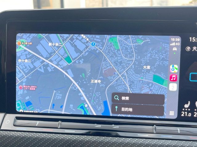 ��Apple Car Play:�X�}�z�Ƃ̗L���ڑ��ŁA�i�r�E�I�[�f�B�I�Đ��ȂǃX�}�z�̃A�v���@�\����ʂł��g����֗��@�\�ł�!