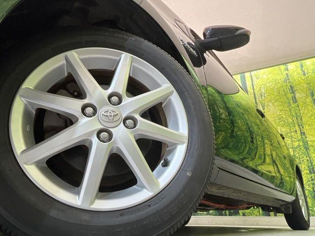 �y����15�C���`�A���~�z�C�[���z�O�ςɃ}�b�`���������A���~�z�C�[���𑕒����Ă���܂��B�e��ЊO�A���~�z�C�[����A�X�^�b�h���X�^�C�����戵�����Ă���܂��B���񂲑��k����������