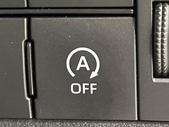 �y�A�C�h�����O�X�g�b�v�z�ԐM����a�؂Œ�Ԃ����ۂɃG���W�����~���A���ʂȔR���̏����}���܂��B�R��������ی�ɂȂ���@�\��G���W���̓u���[�L�𗣂��΍Ďn�����܂��B