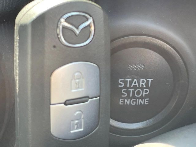 �y�A�h�o���X�g�L�[�z�J�o����|�P�b�g�ɓ��ꂽ�܂܂ł��h�A�̎{���E�������\�ȃX�}�[�g�L�[�𑕔��B�G���W���̃I���E�I�t�����J�M�����o���K�v����������Ƃ��Ă��֗��ł���