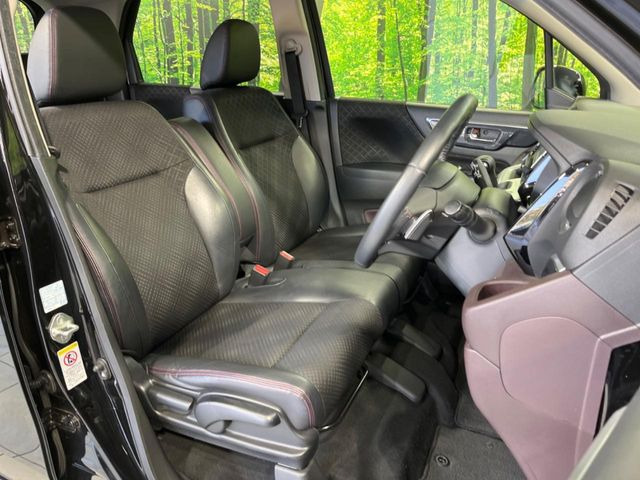 �y�n�[�t���U�[�V�[�g�z�������ƍ���S�n�𗼗������l�C�̃V�[�g���w�ʁE���ʂ̃t�@�u���b�N�f�ނ́A�ʋC���̗ǂ��⊊��ɂ����ɗD��Ă��܂��B�C���╞���ɍ��E���ꂸ���K�ɂ���肢�������܂��B