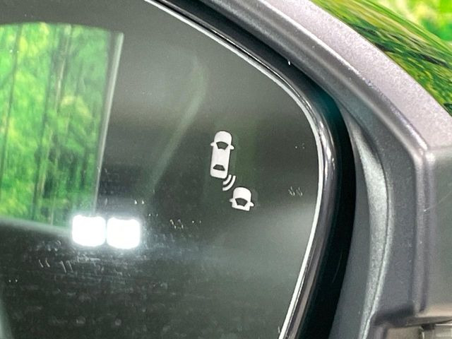 �y�u���C���h�X�|�b�g�C���t�H���[�V�����z���s���A�h�A�~���[�̎��p�ɂȂ�₷���ӏ��Ɍ㑱�Ԃ��ڋ߂���ƃT�C�h�~���[�t�߂Ɍx����\���A�h���C�o�[�ɒ��ӊ��N�����Ă���܂��B