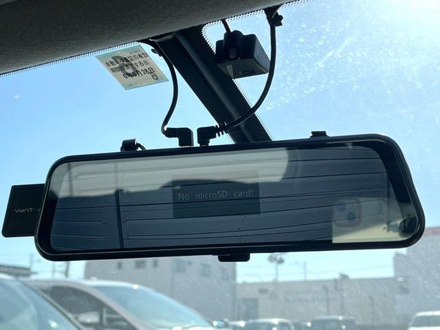 �y�h���C�u���R�[�_�[�z���S�E���S�ȃJ�[���C�t�ɕK�{�̃h���C�u���R�[�_�[�𑕔�!���s���͂������A������^�]�⎖�̂ɑ��������ۂ̏󋵂��f���ŋL�^���A����̃��X�N�ɔ����܂��B