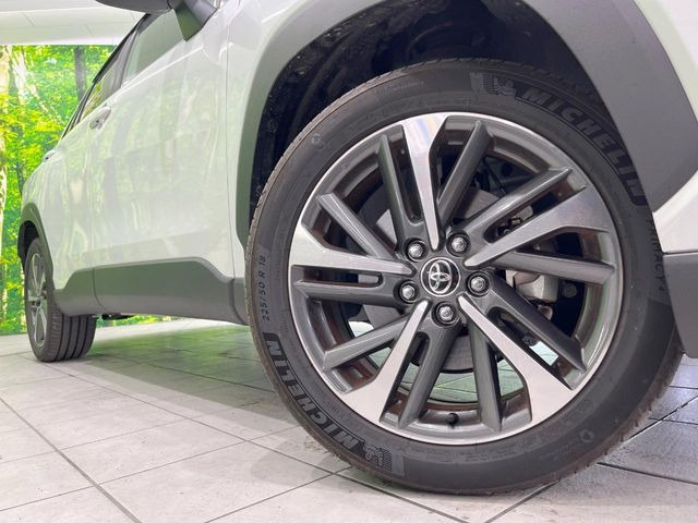 �y����18�C���`�A���~�z�C�[���z�O�ςɃ}�b�`���������A���~�z�C�[���𑕒����Ă���܂��B�e��ЊO�A���~�z�C�[����A�X�^�b�h���X�^�C�����戵�����Ă���܂��B���񂲑��k����������