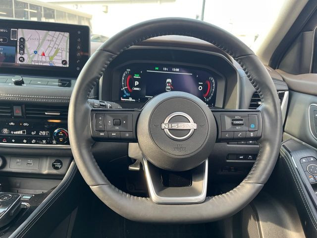 �y�����v�����X�e�A�����O�z�㎿�Ȋv���g�p���邱�ƂŁA��ɂ����������݂ƂĂ��^�]���₷���n���h���ł���