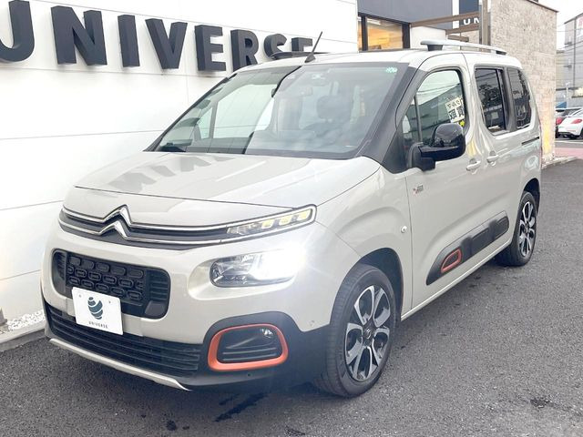 �������t�т̕ۏ؂̑��A���S�̍Œ�3�N�E���s�������ۏ�(�L��)�����p�ӁB�A���Ԃ����S���Ă��y���݂���������l�A�ۏؓ��e���[���͂������A�����_��&�I�C�������⃍�[�h�T�[�r�X���t�т��Ă���܂��B