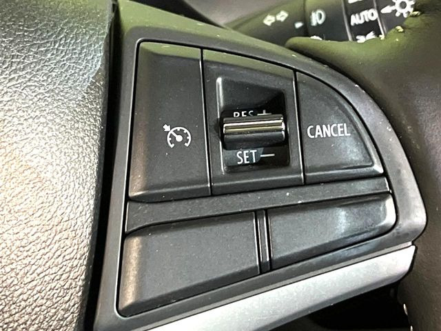 �y�N���[�Y�R���g���[���z�������H�����N���N���s�B�A�N�Z���𗣂��Ă���葬�x�ő��s���ł��A�������^�]���̕��S���y��!�����E�������ȒP�ȃX�C�b�`����Œ����ł��܂��B