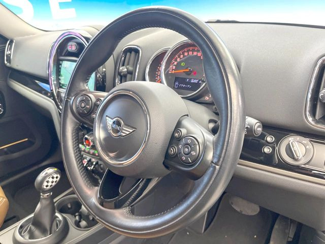 ���n���h�����̃X�������Ȃ��A���ꂢ�ȏ�Ԃ��ێ����Ă���܂��B�e�X�C�b�`���̓�����m�F�ς݂ł��B