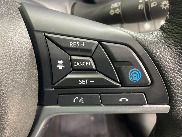 �y�v���p�C���b�g�z�������H�ł̒��������s���y��!!�a�؎��Ə��񑖍s�̃V�[���ŁA�A�N�Z���E�u���[�L�E�X�e�A�����O�������Ő��䂵�A�������^�]�̕��S���y�����Ă���܂���