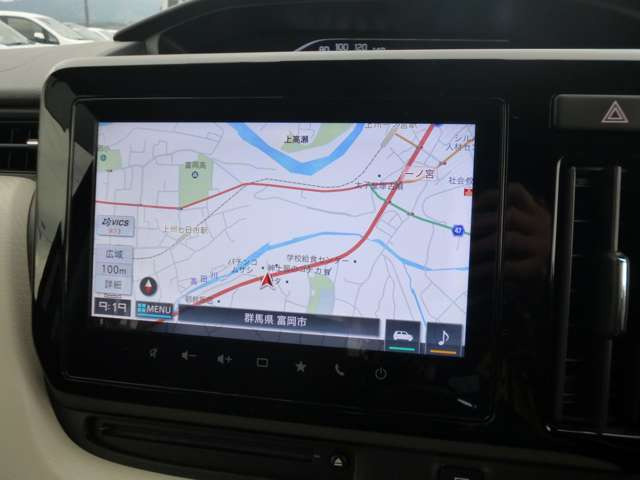 ����9�C���`�S���ʃ��j�^�[�t���������[�i�r���t���Z�OTV��CD��DVD�Đ���Bluetooth�I�[�f�B�I�Ή���AM/FM���W�I��USB