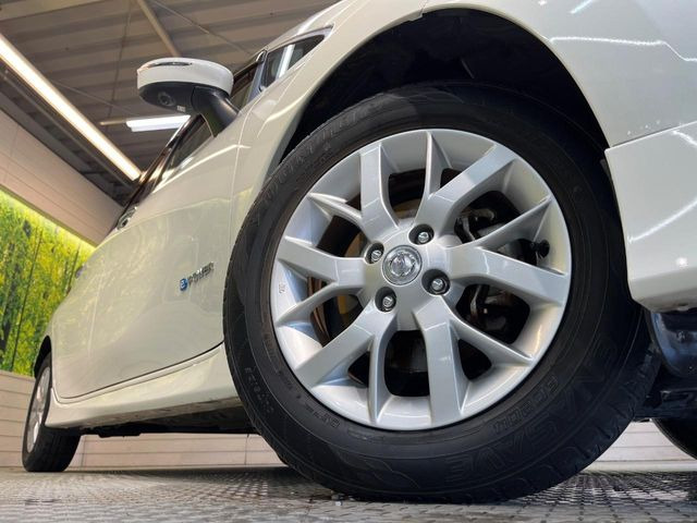 �y����15�C���`�A���~�z�C�[���z�O�ςɃ}�b�`���������A���~�z�C�[���𑕒����Ă���܂��B�e��ЊO�A���~�z�C�[����A�X�^�b�h���X�^�C�����戵�����Ă���܂��B���񂲑��k����������