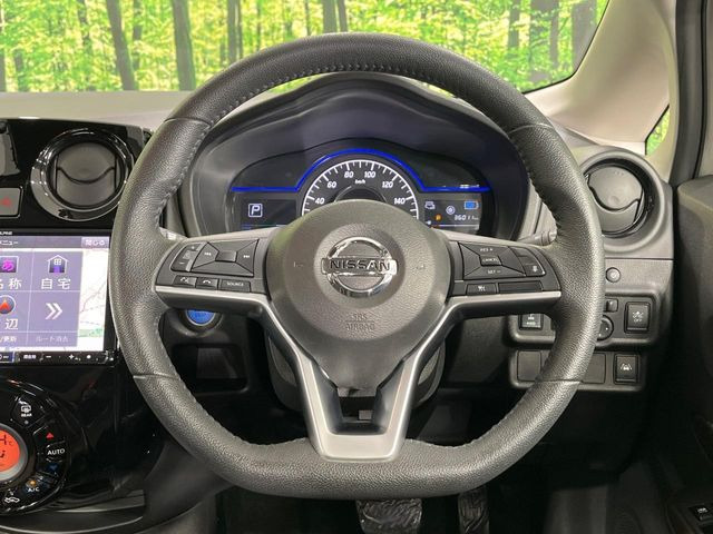 �y�����v�����X�e�A�����O�z�㎿�Ȋv���g�p���邱�ƂŁA��ɂ����������݂ƂĂ��^�]���₷���n���h���ł���