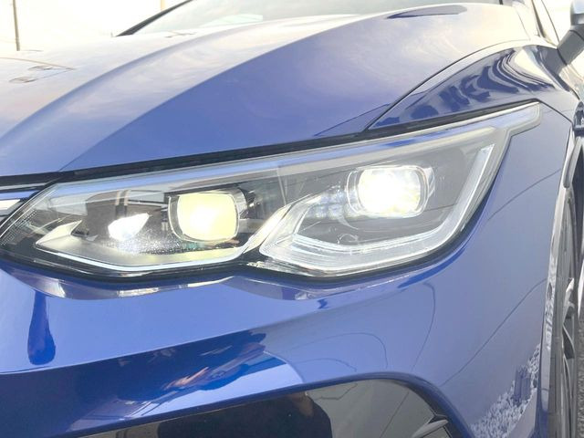 ��LED�w�b�h���C�g:��ԑ��s�����ǍD�Ȏ��E���m�ۂ����S���ĉ^�]�ł��鍂�P�xLED�w�b�h���C�g�𑕔�!�_�����x�������A����d�͂��}�����Ă��܂��B