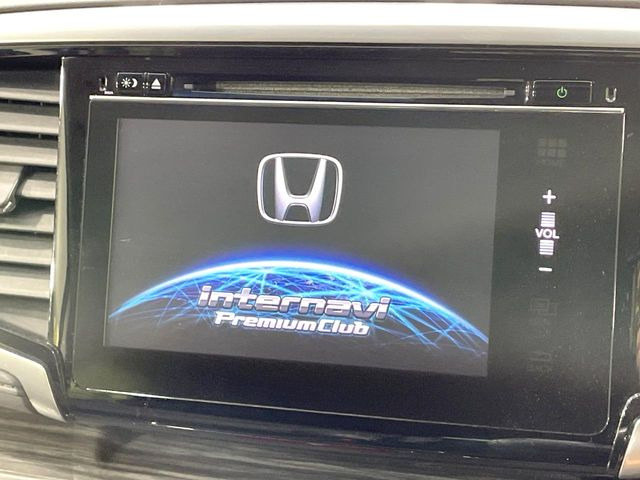 �y���[�J�[�����i�r�z�C���e���A�ɗn�����ރX�^�C���b�V���ȁu��p�݌v�v���[�J�[�i�r�𑕔��􎋔F���⑀�쐫�ȂǊ�{���\�ɂ��D��A���㎿�ȃJ�[���C�t�����y���݂��������܂��B