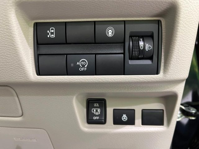 �y�p���[�X���C�h�h�A�z�X�}�[�g�L�[��^�]�Ȃ̃X�C�b�`�ŃX���C�h�h�A�̊J���\���d��������͂����ăh�A���J����K�v�������A���������q�l�ł��A�d���ו��������Ă��鎞�����N�ɊJ���߂ł��܂���