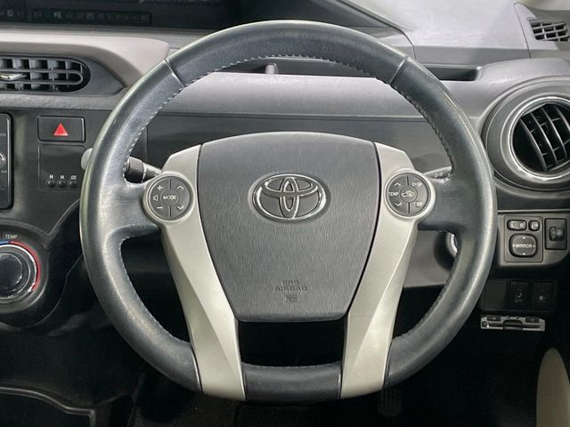 �y�����v�����X�e�A�����O�z�㎿�Ȋv���g�p���邱�ƂŁA��ɂ����������݂ƂĂ��^�]���₷���n���h���ł���