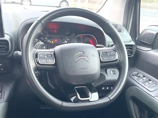 ���n���h�����̃X�������Ȃ��A���ꂢ�ȏ�Ԃ��ێ����Ă���܂��B�e�X�C�b�`���̓�����m�F�ς݂ł��B