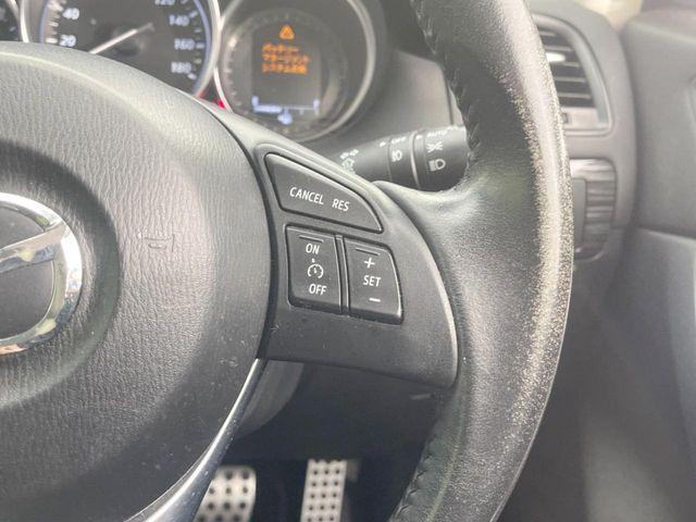 �y�N���[�Y�R���g���[���z�������H�����N���N���s�B�A�N�Z���𗣂��Ă���葬�x�ő��s���ł��A�������^�]���̕��S���y��!�����E�������ȒP�ȃX�C�b�`����Œ����ł��܂��B