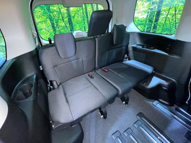 3��ڃV�[�g�͂�������ԗǍD����l�ł��������ƍ����Ē����܂��̂ŁA��l���ł̂��o���������N���N�ł��􂲉Ƒ��ŁA�C�̒m�ꂽ���ԂŁA�h���C�u�ɍs���̂��y���݂ł��ˁ�