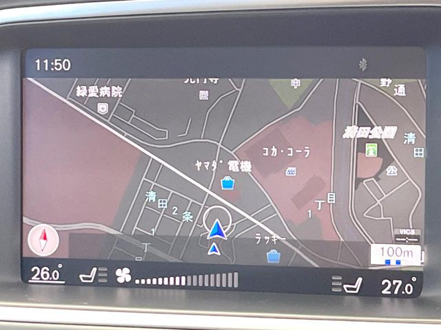 �������i�r:��̊��̂���i�r�́A����������ԓ������o���Ă���܂��BBluetooth�Đ��ȂǃI�[�f�B�I�@�\���[�����Ă���܂��̂ŁA�^�]�����y���߂܂���