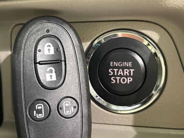 �y�L�[���X�X�^�[�g�V�X�e���z�J�o����|�P�b�g�ɓ��ꂽ�܂܂ł��h�A�̎{���E�������\�ȃX�}�[�g�L�[�𑕔��B�G���W���̃I���E�I�t�����J�M�����o���K�v����������Ƃ��Ă��֗��ł���