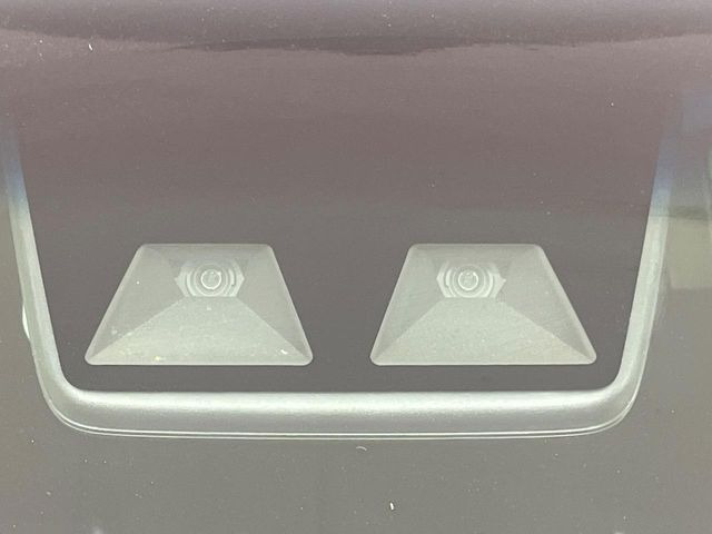 �y�X�}�[�g�A�V�X�g�z���s���ɑO���̎ԗ�����F�����A�Փ˂������Ȏ��͌x��ƃu���[�L�ŏՓˉ���Ɣ�Q�y�����A�V�X�g�B�����S�Ƀh���C�u�����y���݂��������܂��B