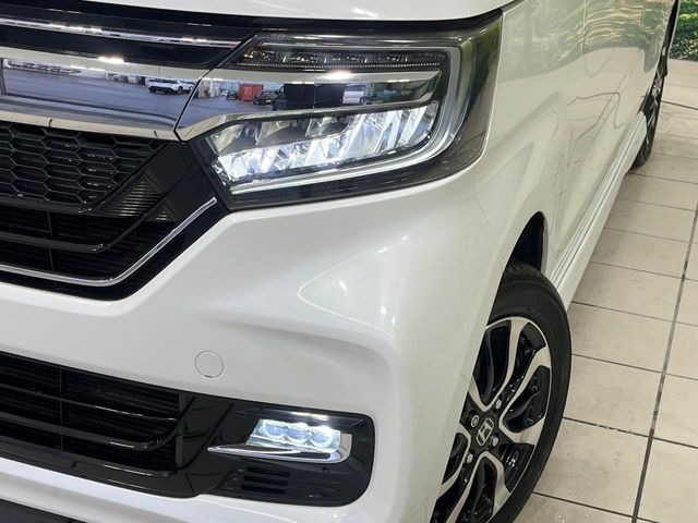 �yLED�w�b�h���C�g�z���V����ԑ��s�����ǍD�Ȏ��E���m�ۂ����S���ĉ^�]�ł��鍂�P�xLED�w�b�h���C�g�𑕔�!�_�����x�������A����d�͂��}�����Ă��܂��B