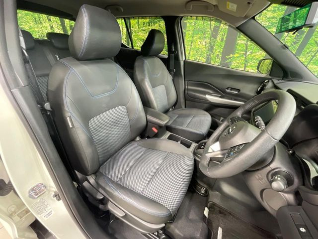 �^�]�ȃV�[�g���͎g�p�������Ȃ��A�ǍD�ȏ�ԂƂȂ��Ă��܂��B���J�Ɏg���Ă������Ƃ��悭�킩��܂��ˁB